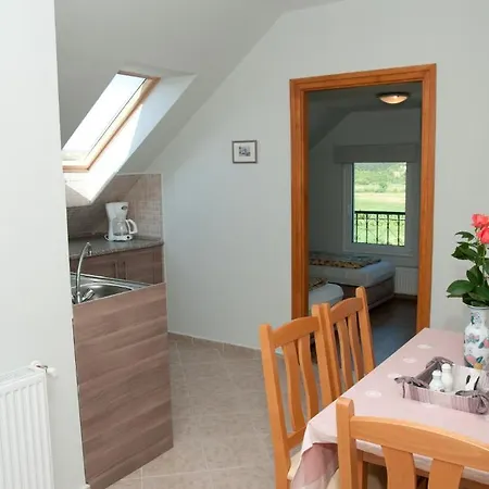 Deluxe Apartment Hévíz